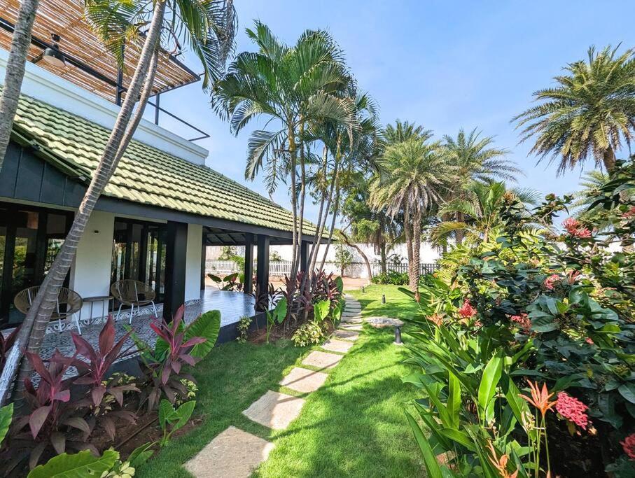 Cove Luxury Beach Villa Махабалипурам Экстерьер фото
